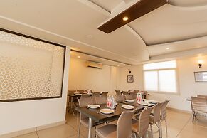 Fabhotel Signature Inn