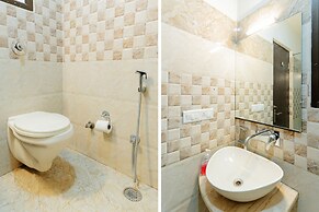 Fabhotel Signature Inn