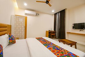 Fabhotel The Gravity Inn