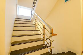 Fabhotel The Gravity Inn