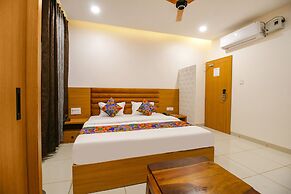 Fabhotel The Gravity Inn