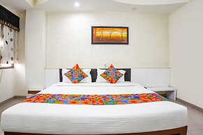 Fabhotel Mohit Regency