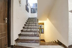 Fabhotel Mohit Regency