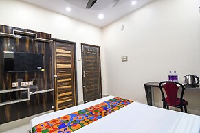 Fabhotel Sriya