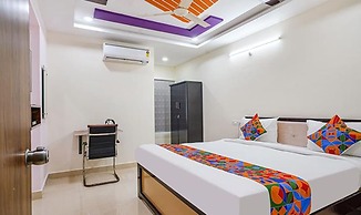 Fabhotel Sri Karthikeya Grand