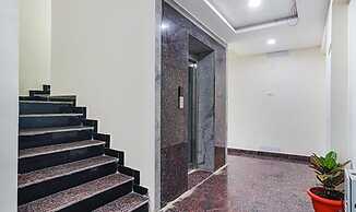 Fabhotel Sri Karthikeya Grand