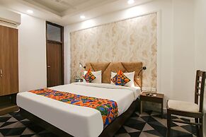 Fabhotel Marritt Grand