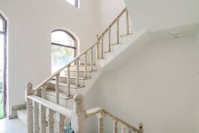 Fabhotel Marritt Grand