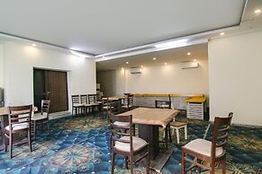 Fabhotel Marritt Grand