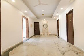 Fabhotel Marritt Grand