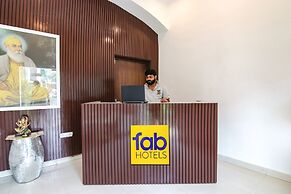 Fabhotel Marritt Grand