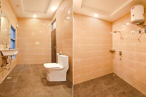 Fabhotel Marritt Grand