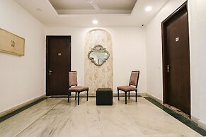 Fabhotel Marritt Grand