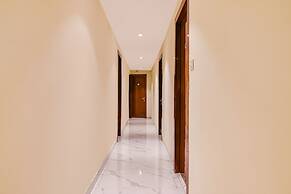 Fabhotel The Hastings Club