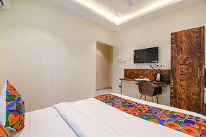 Fabhotel The Hastings Club