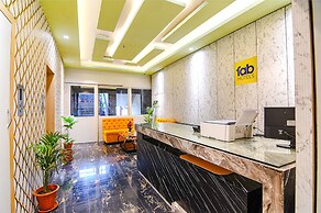 Fabhotel The Hastings Club