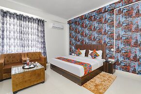 Fabhotel The Villa I