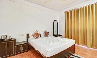 Fabhotel Pleasure Inn