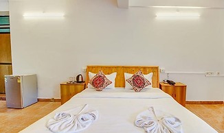 Fabhotel Pleasure Inn