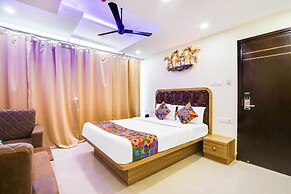 Fabhotel Prime Ravila Grand