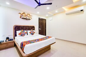 Fabhotel Prime Ravila Grand