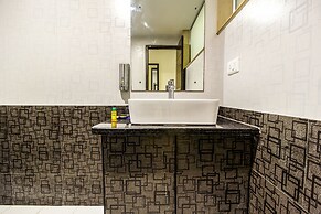 Fabhotel Airport Residency