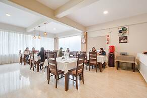 Fabhotel La Palma Suites