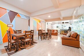 Fabhotel La Palma Suites