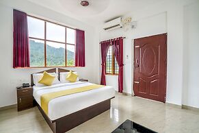 Fabhotel Abrigo Residency