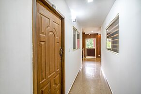 Fabhotel Abrigo Residency