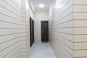 Fabhotel Gg Residency