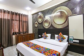 Fabhotel Gg Residency