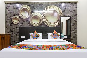 Fabhotel Gg Residency