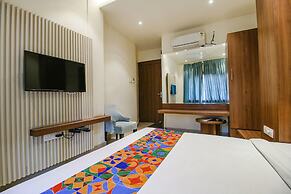 Fabhotel Royal Palace Ii