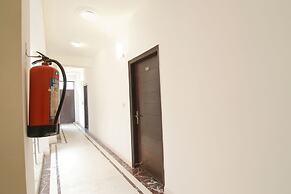 Fabhotel The Lavish Villa