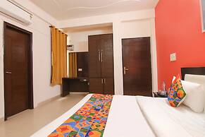 Fabhotel The Lavish Villa