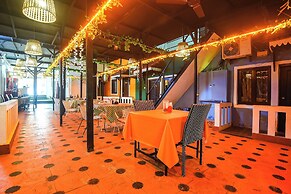 FabExpress IRAA Resort