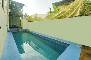 FabExpress IRAA Resort