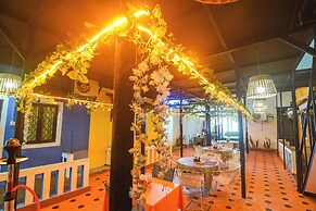 FabExpress IRAA Resort