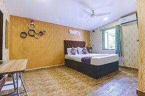 FabExpress IRAA Resort