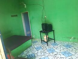 OYO Life  93023 Kost Bulan Karawang