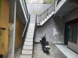 OYO Life  93023 Kost Bulan Karawang