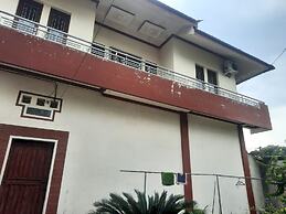 OYO Life  93023 Kost Bulan Karawang
