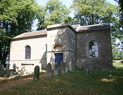 Private Garden Room - Rural Village