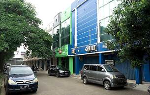 OYO Life 92878 Kost Padma Syariah