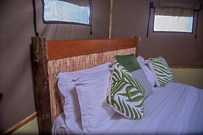 Tilenga Safari Lodge