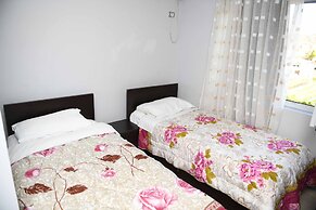 Hotel Bardhi