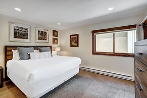 Cozy And Luxe Ski In/ski Out Condo In Breckenridge 2 Bedroom Condo by 