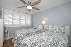 Beachwalk 205: After Dune Delight 3 Bedroom Condo by RedAwning