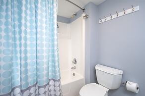 Beachwalk 205: After Dune Delight 3 Bedroom Condo by RedAwning